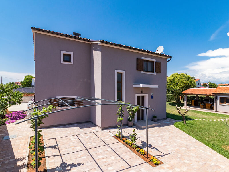 Vila 1318-1093