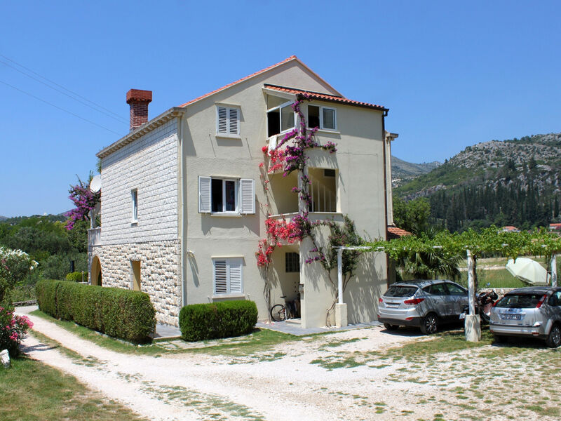 Apartmány 3298-367