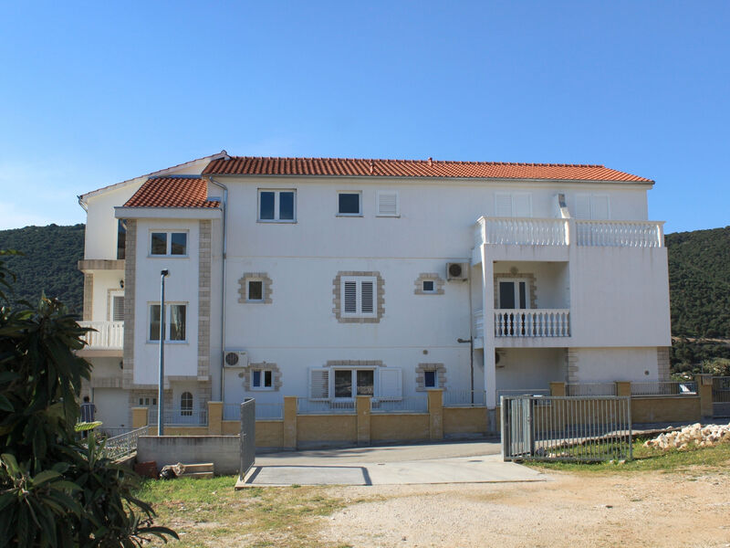 Apartmány 3298-739