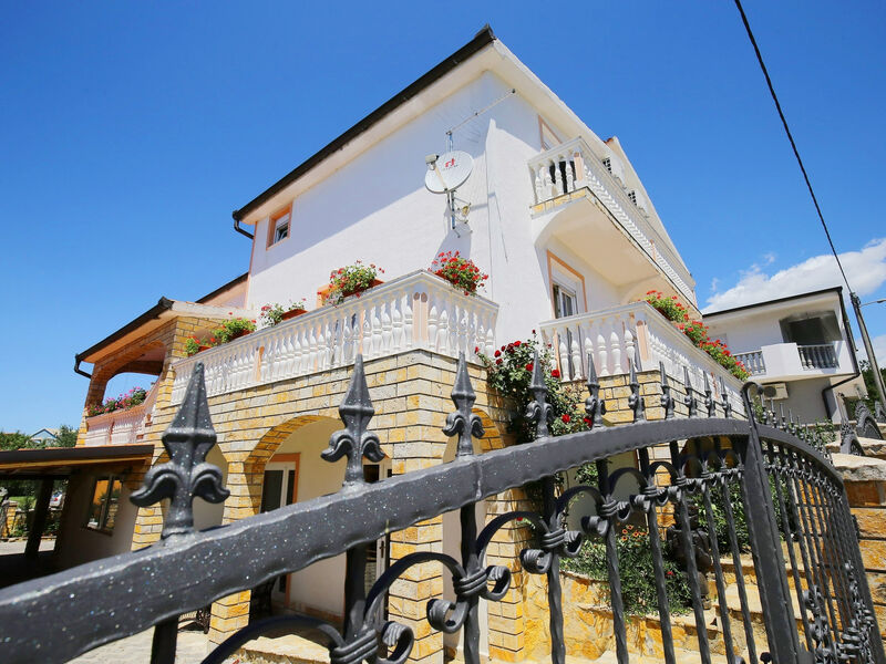 Apartmány 3298-1437