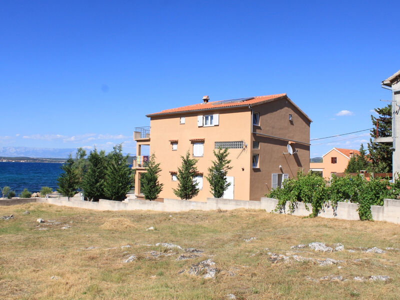 Apartmány 3298-1827