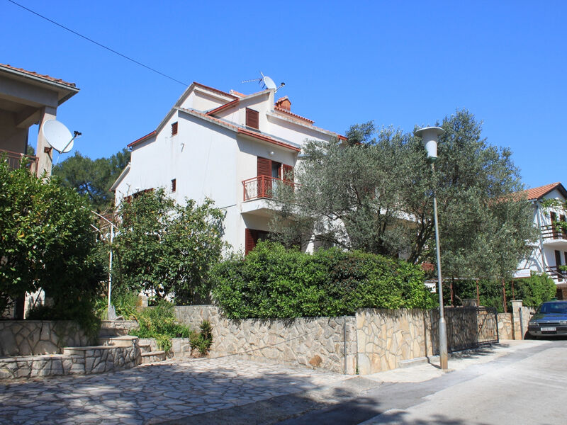 Apartmány 3298-1990