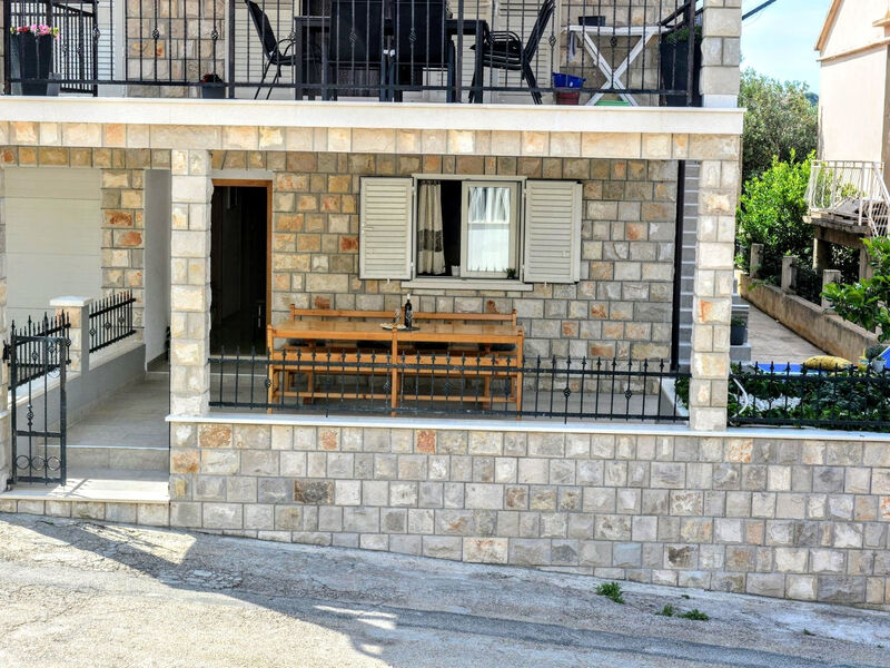 Apartmány 3298-2198
