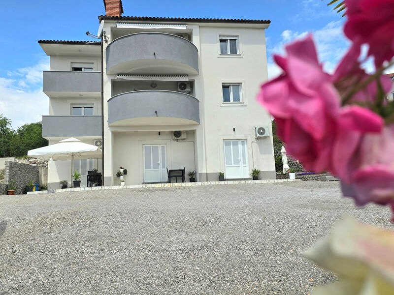 Apartmány 3298-2677