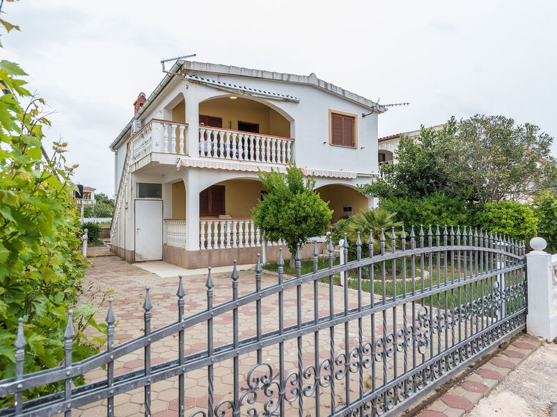 Apartmány 3298-3595