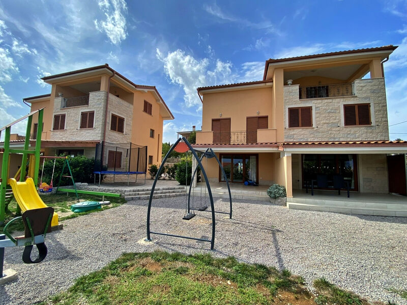 Apartmány 3298-3647