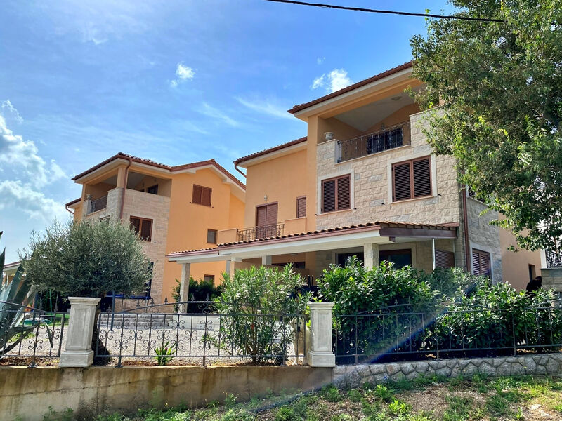 Apartmány 3298-3647
