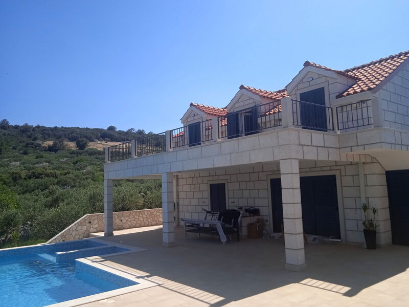 Robinzonáda 3298-3754