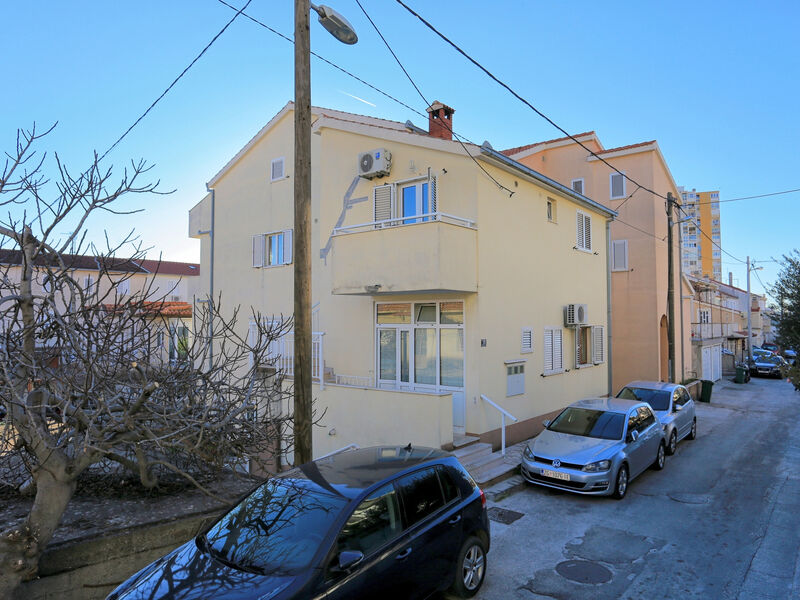 Apartmány 3298-3792