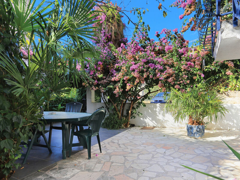 Apartmány 3298-3813