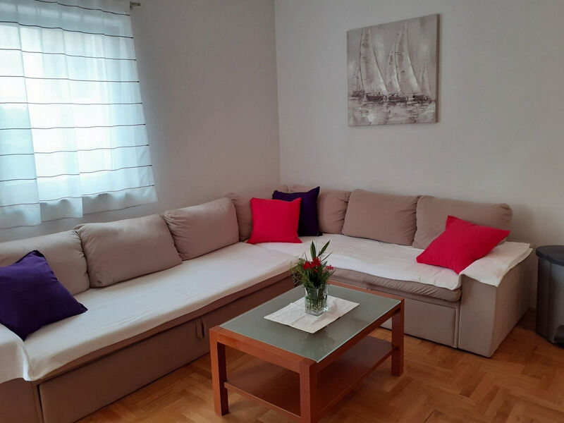 Apartmány 3298-3898
