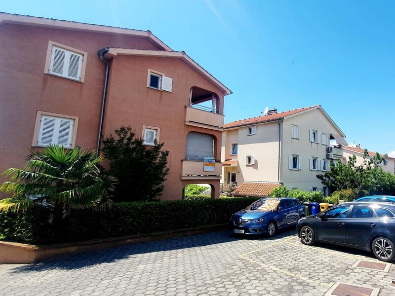 Apartmány 3298-3898