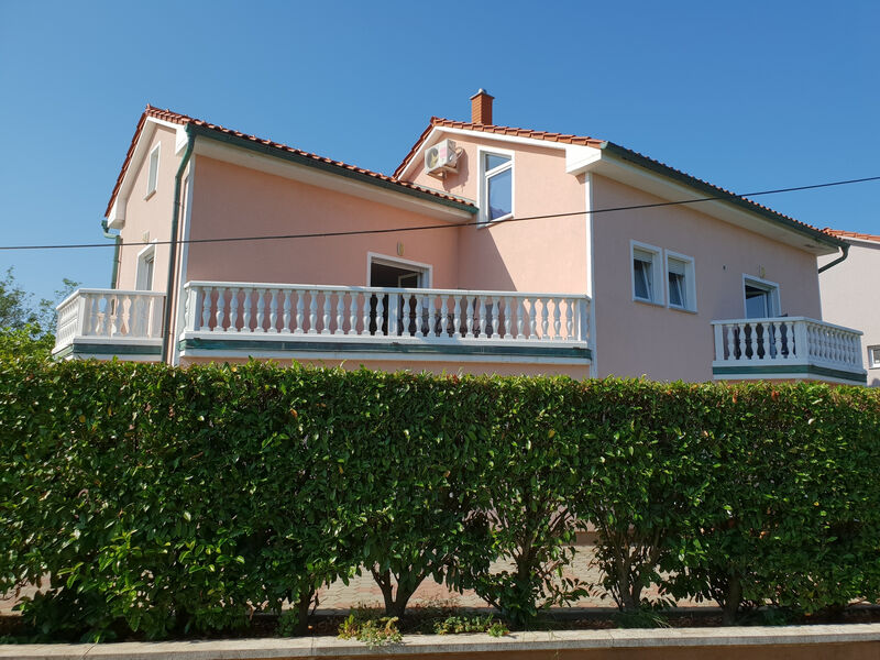 Apartmány 3298-3903