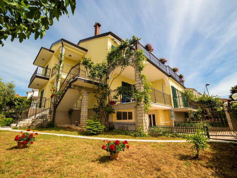 Apartmány 3298-4052