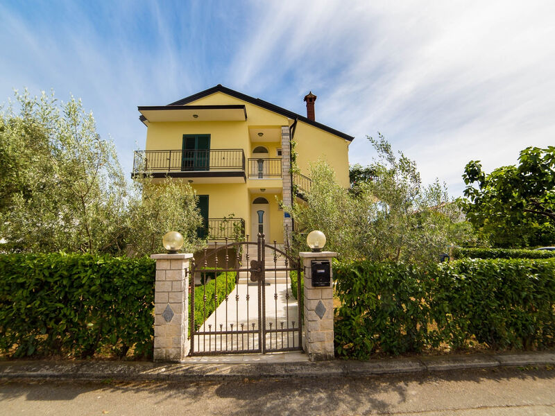 Apartmány 3298-4052