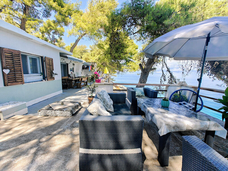 Robinzonáda Destina