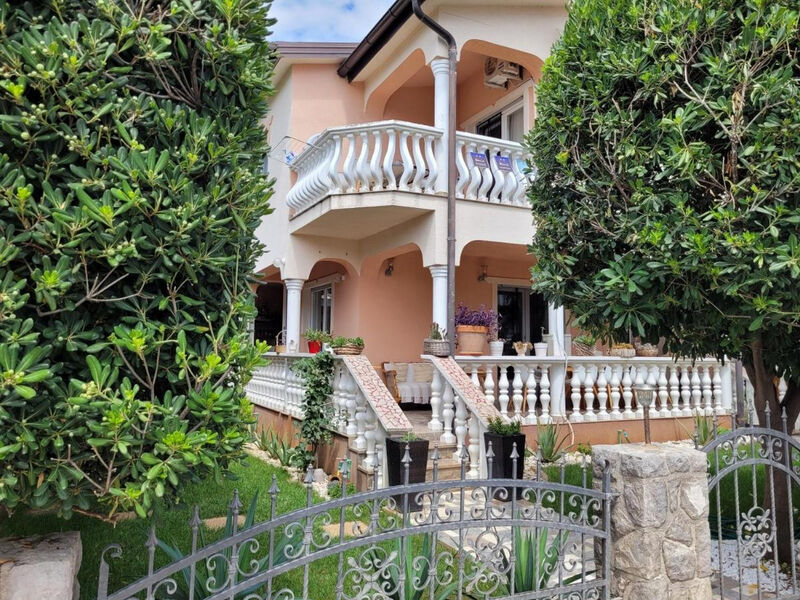 Apartmány 3298-6205