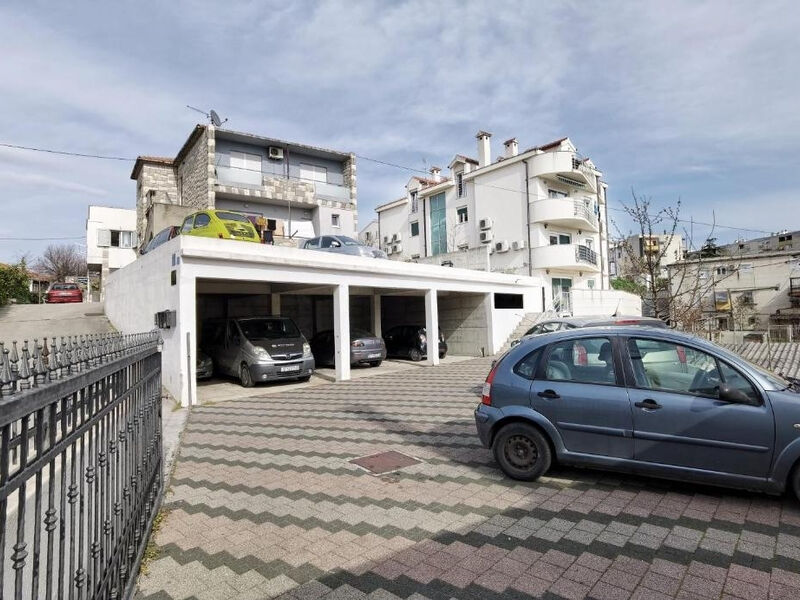 Apartmány 3298-6464