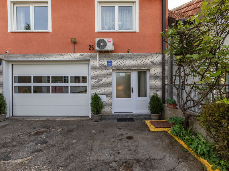 Apartmány 3298-6474