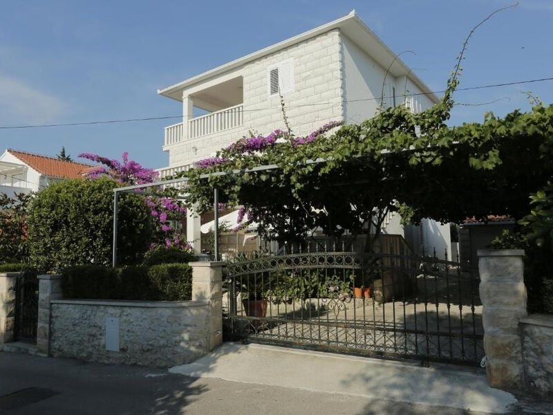 Apartmány 3298-6671