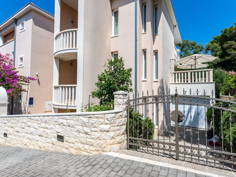 Apartmány 3298-6724
