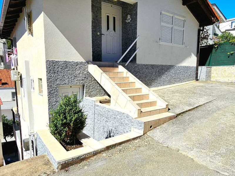 Apartmány 3298-6753