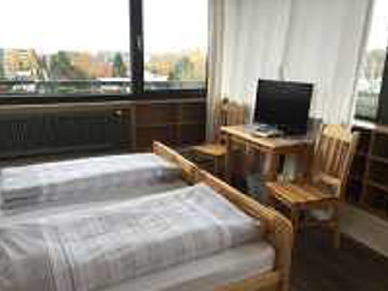 Hotel Aqua Hotel & Hostel