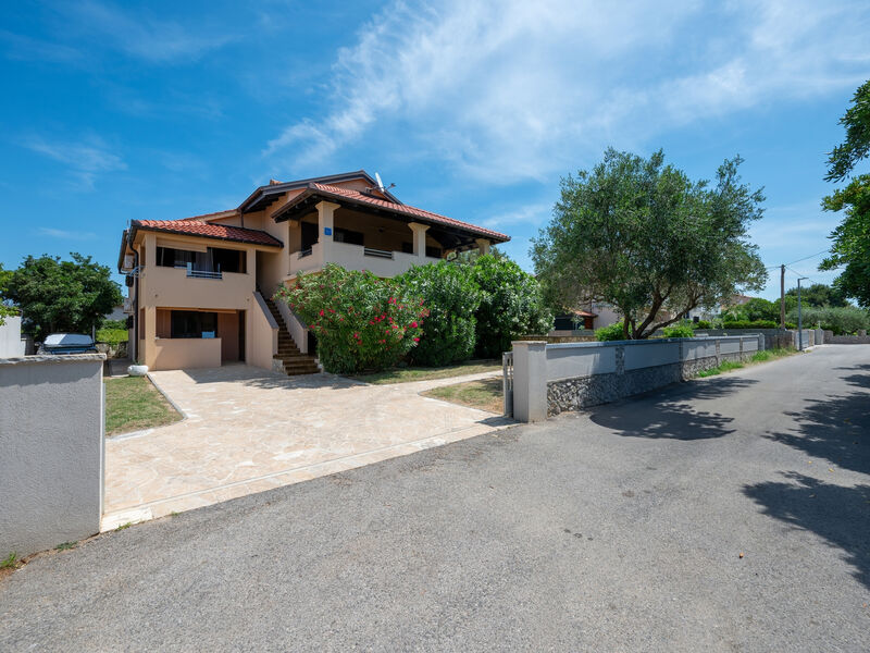 Apartmány 3298-7063