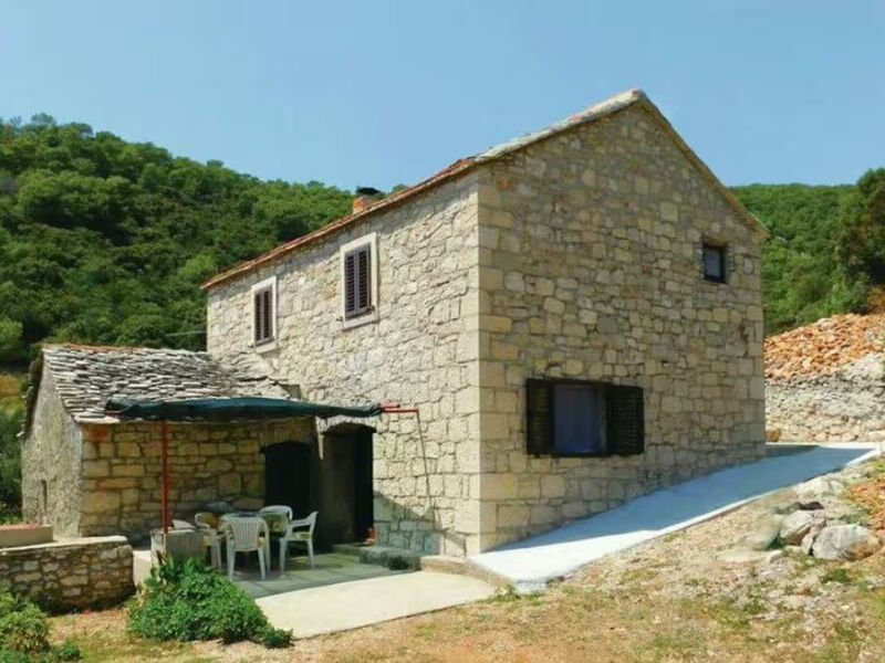 Robinzonáda 3298-7138