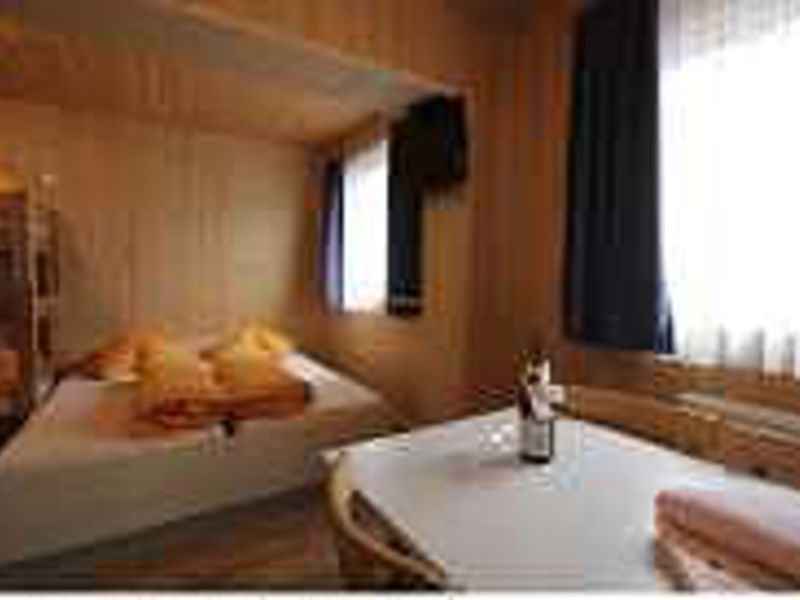 Hotel Tia Monte Smart