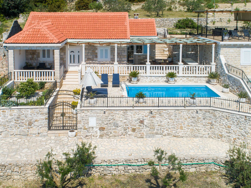 Vila 1355-4153