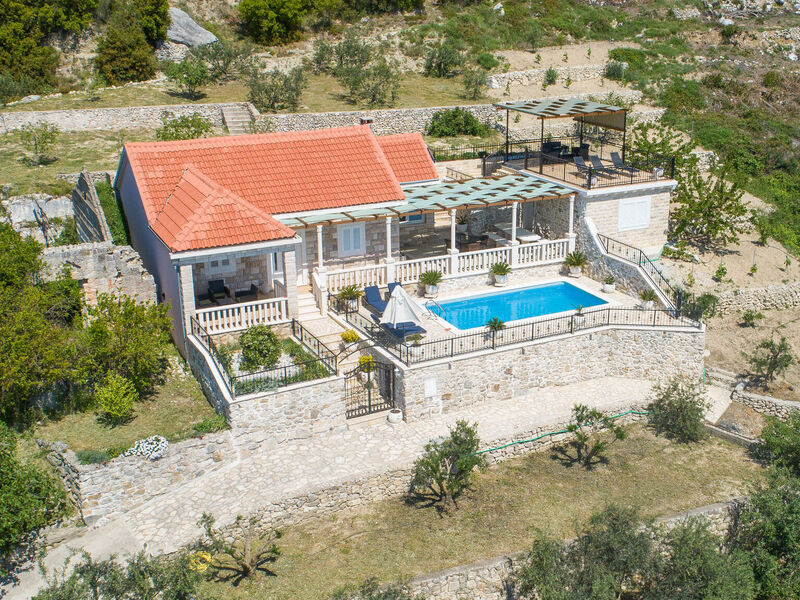 Vila 1355-4153