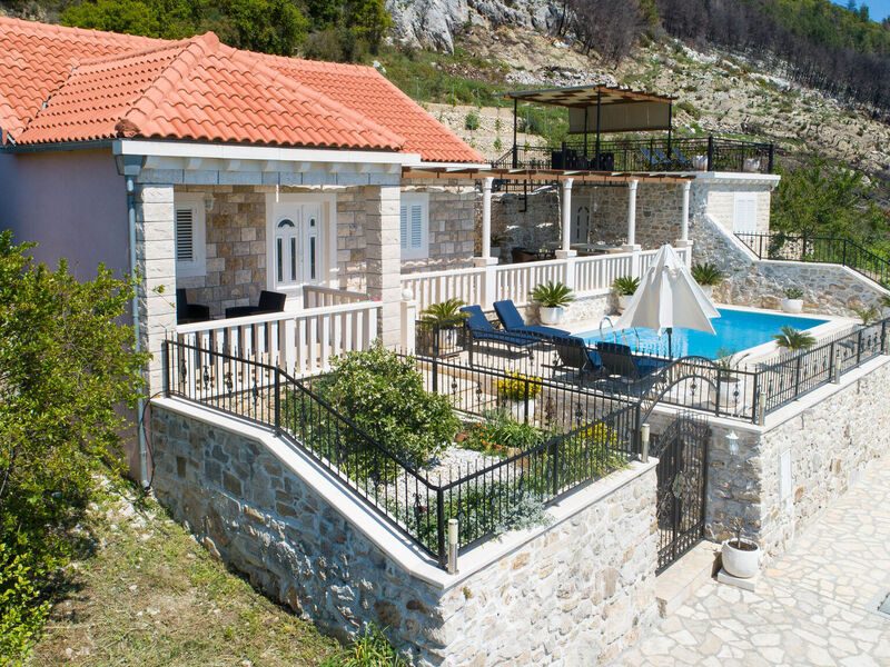 Vila 1355-4153