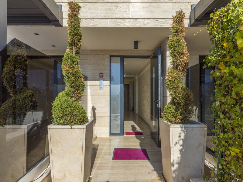 Apartmány 1355-4211