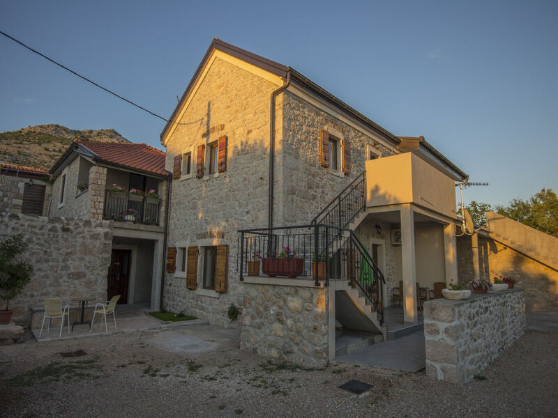 Apartmány 1355-4216