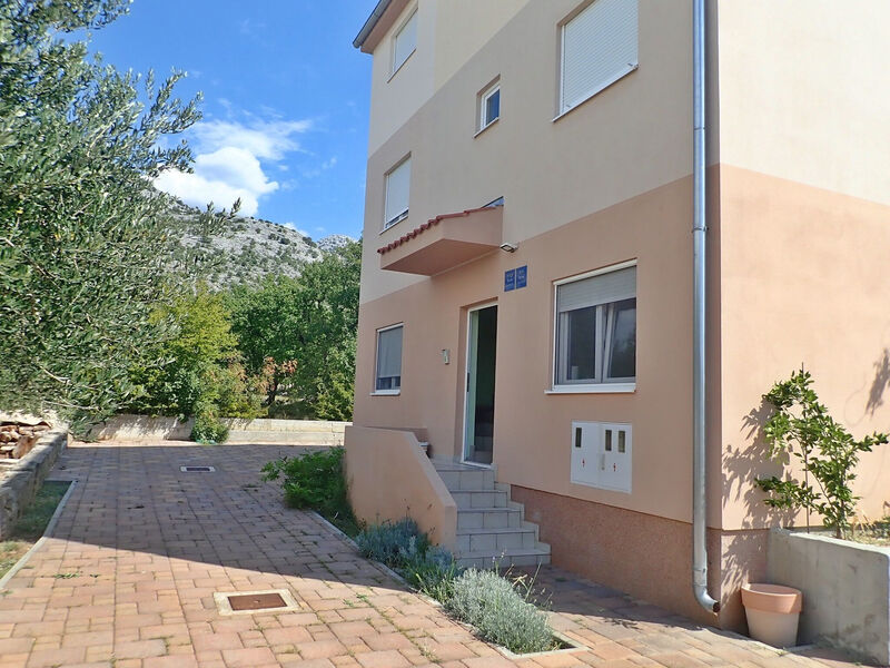 Apartmány 1355-4243