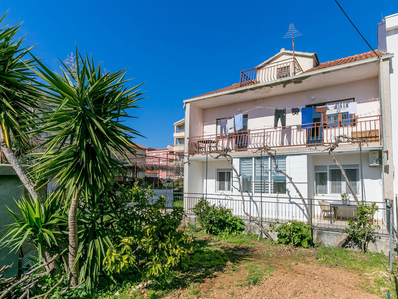 Apartmány 3298-7182