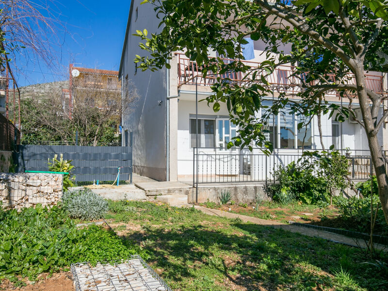 Apartmány 3298-7182