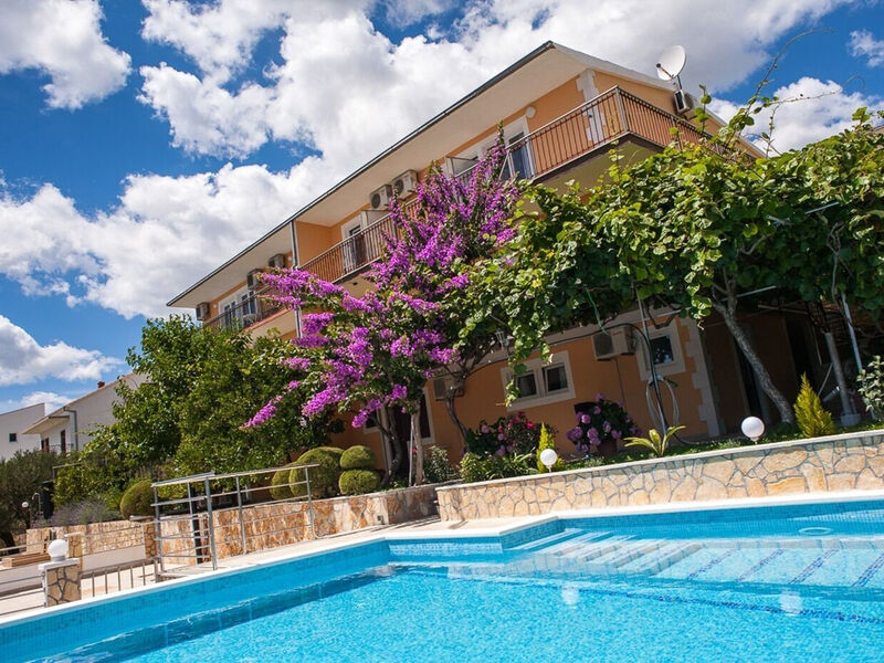 Apartmány 1355-5483