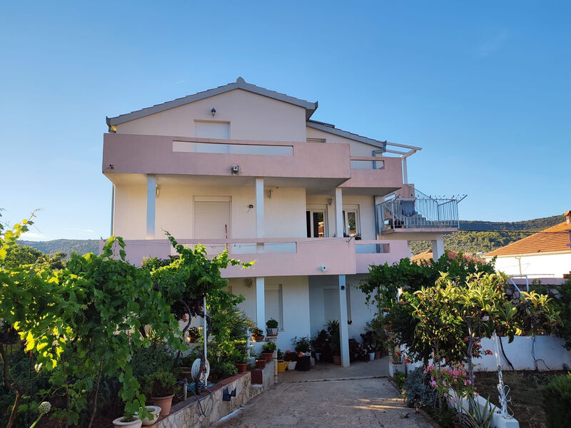 Apartmány 1355-5595
