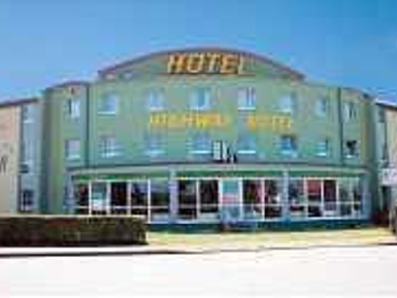 Highway Hotel
