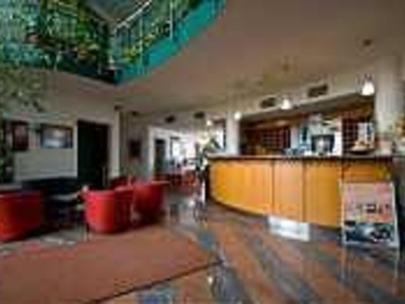 Highway Hotel