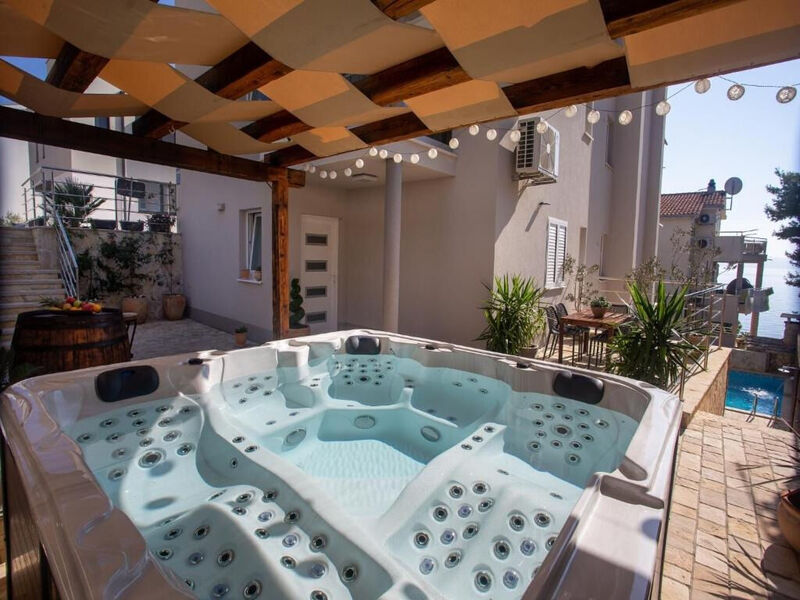 Apartmány 1355-6299