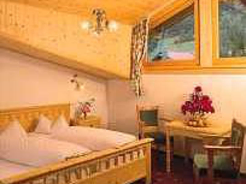 Hotel Basur