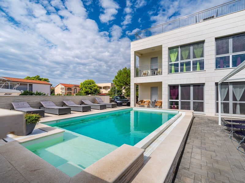 Apartmány 3298-7237