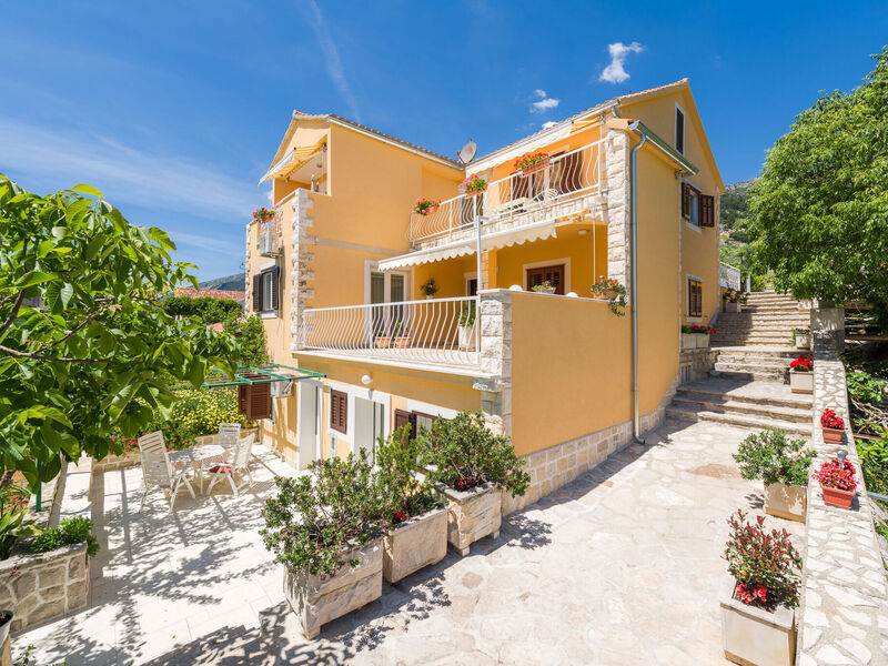 Apartmány 1355-7050