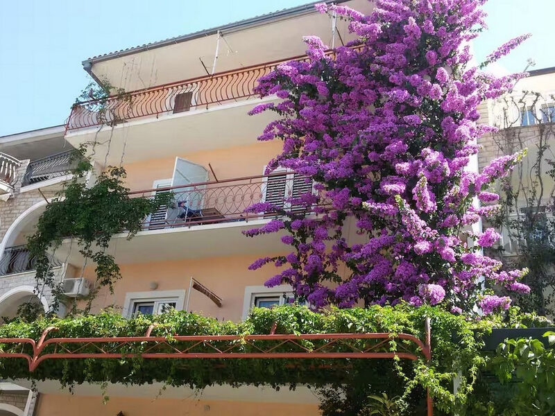 Apartmány 3298-7328