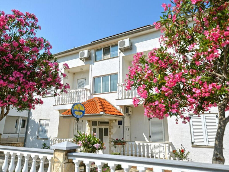Apartmány 1355-7077
