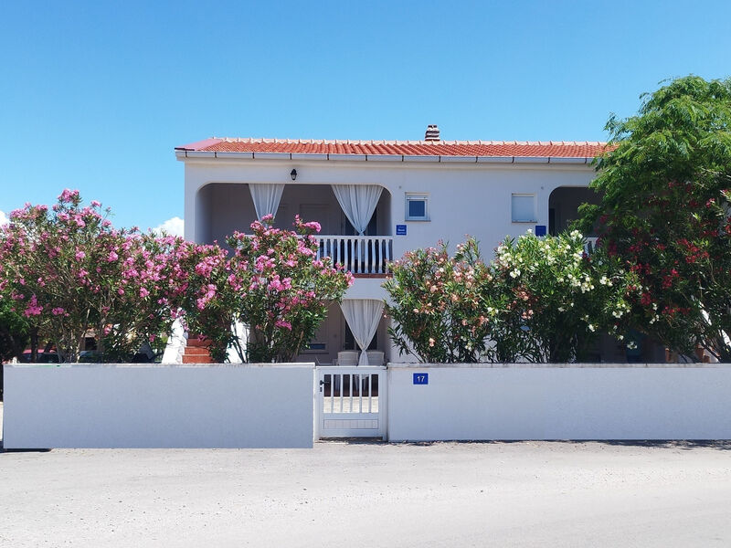 Apartmány 3298-7351