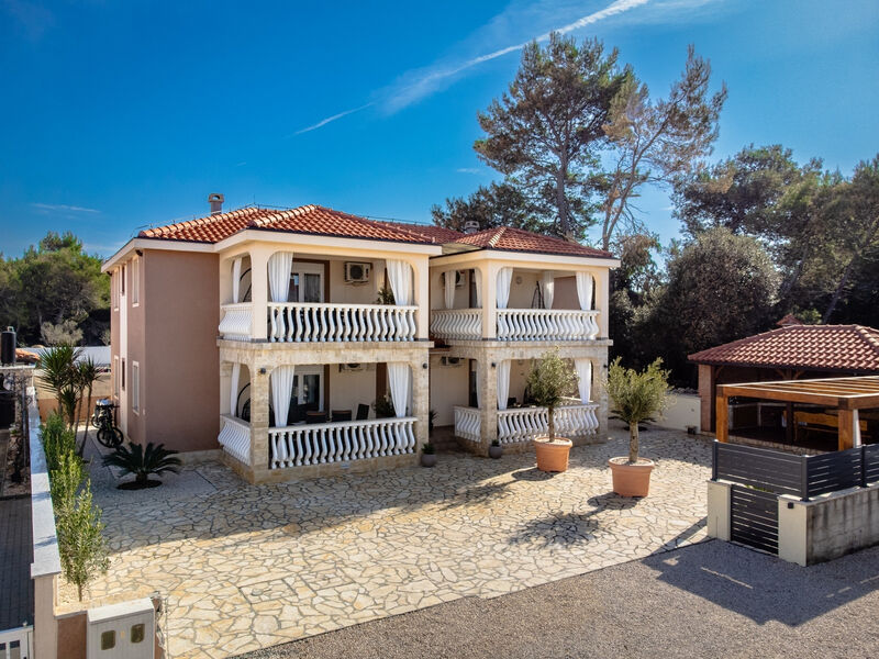 Apartmány 3298-7357